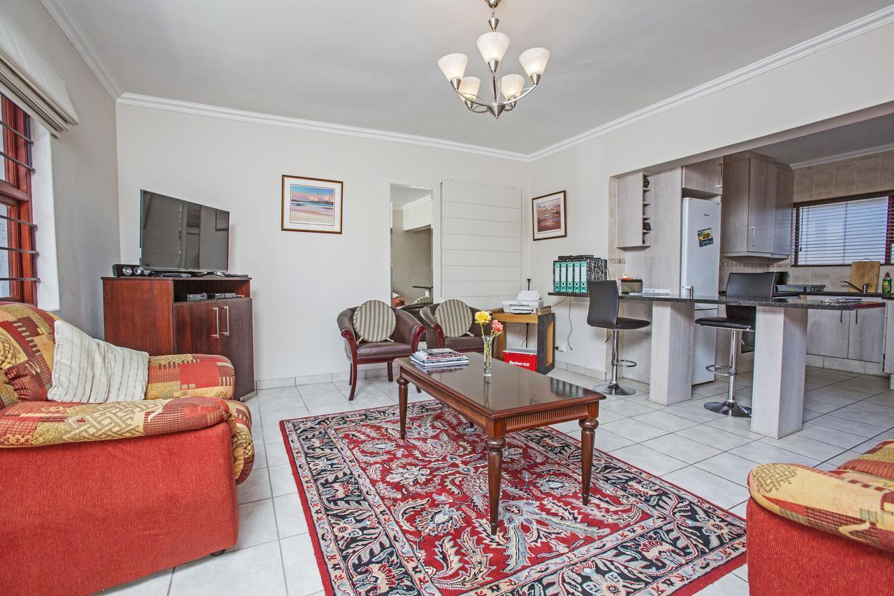 Spacious Garden Cottage Johannesburg Kültér fotó